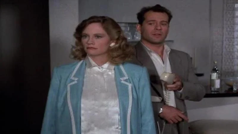 Кадры из сериала Детективное агентство «Лунный свет» (1985)